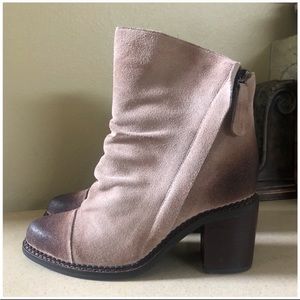 SBICCA VINTAGE COLLECTION BOOTS